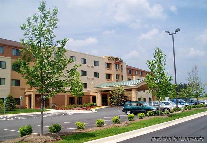 Hotel Courtyard By Marriott Potomac Mills Woodbridge Exterior foto